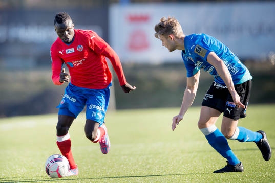 Helsingborgs Kwame Karikari och Halmstads Viktor Ljung
