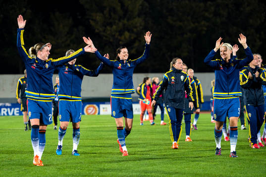 Sveriges Olivia Schough, Lotta Schelin och Nilla Fischer