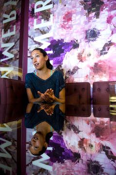 s Christen Press blir intervjuad den 10 mars 2015 i Lagos.
