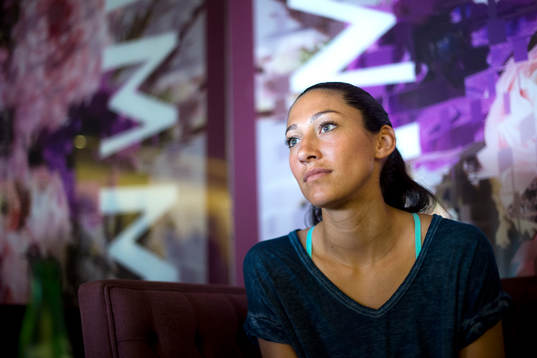 s Christen Press blir intervjuad