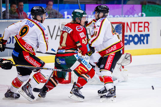 Luleås Johan Forsberg och Chad Billins