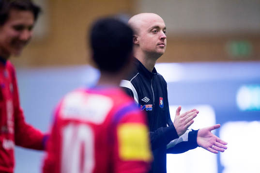 Örgrytes tränare i matchen i Tipselit Cup mellan Örgryte och Sirius i Jönköping 14 mars 2015.
