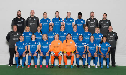  Jesper Stridh (fystränare), Richard Jonasson (målvaktstränare), Frida Svensson, Vaila Barsley, Louise Quinn, Gaelle Enganamouit, Daniel Wiklund (assisterande tränare), Anders Blomstrand (lagledare). Mellersta raden från vänster: Viktor Erikson (huvudtränare), Annica Svensson, Elena Sadiku, Olivia Schough, Glódís Perla Viggósdóddír, Elin Wahlström, Felicia Karlsson, Sofie Persson, Benny Eriksson (lagledare). Nedre raden från vänster: Rebecca Mellqvist, Alice Jonsson, Petra Larsson, Emelie Lundberg, Emelie Almesjö, Sara Thunebro, Rebecca Rulander, Malin Diaz.