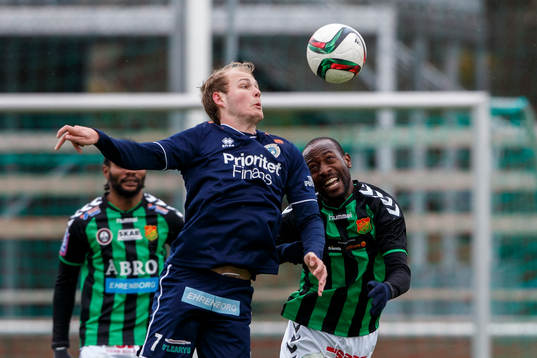 Utsiktens Joakim Edström och Gais Reuben Ayarna