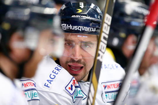 s Chris Campoli