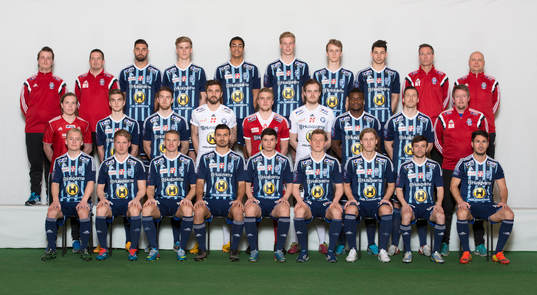  Peter Nyqvist materialansvarig, Michael Sjöqvist ass.tränare, Michell Haidari, Didric Andersson, Simon Adjei, Kristoffer Snarberg, Erik Hermansson, Emin Dugic, Niclas Tagesson tränare, Kjell Jakobsson lagledare. Mellersta raden från vänster: Mattias Isaksson massör, Amer Eriksson-Ibragic, Tomas Hansson, Zoran Akovic, Martin Engström, Joakim Jans, Zakaria Abdullai, Andreas Tegström, Benny Andersson målv.tränare. Nedre raden från vänster: Hugo Lönn, Jesper Ritheim, Johan Karlefjärd, Malek Iskander, Kristian Gosta, Jakob Strandsäter, Philip Bernholtz, Semir Agovic, Markus Kuce.