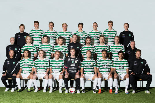 Västerås lagbild bakre raden fr.v. Martin Andersson, Marcus Ytter, Jonathan Häll, Oliver Ekroth, Philip Fredriksson, Joakim Häll, Marcus Degerlund och Victor Nordvall. Den mellersta raden fr.v. Bo Wallert, Marcus Hägg, Robert Medvegy, Boris Ljevar, Göran Svensson, Damir Foric, Robin Lindborg, Simon Johansson och Ulf Wallert. Nedre raden fr.v. Leif Berg, Asmir Suljicic, Fredrik Lundqvist, Jonathan Böckert, Daniel Svensson, Andreas Ljungren Eriksson, Koyar Salimi, Peyman Alkoyun och Peter Markstedt, den 23 mars 2015 i Västerås.