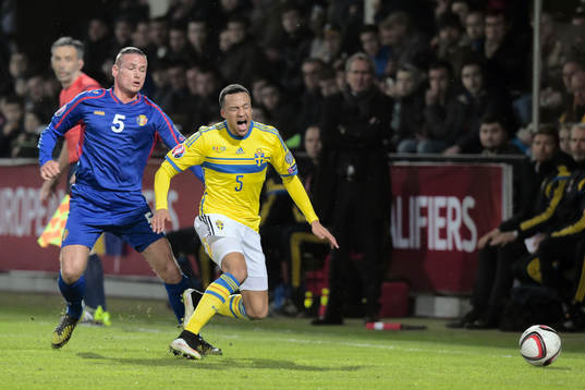 Moldaviens Petru Racu och Sveriges Martin Olsson