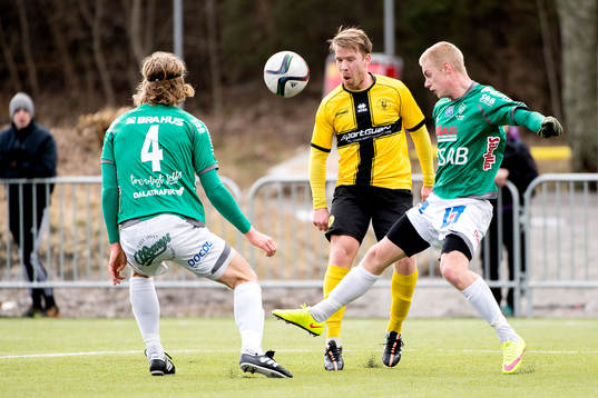 IK Brages Gustav Sundström, Pontus Hindrikes och IK Frej Täbys Joakim Runnemo