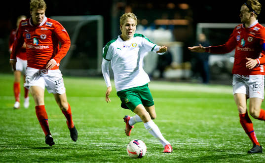 Hammarby U19 (vitt) mot Kalmar U19 (rött)