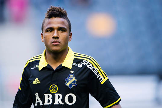 s Niclas Eliasson under en träningsmatch i fotboll mellan AIK och Norrköping den 28 mars 2015 i Stockholm. 