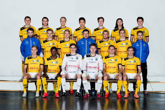 Lunds lagbild bakre raden fr.v. Hannes Cederholm, Lukas Isaksson, Emil Pedersen, Ian Wu, Tobias Malm, Cimon Lydén och Valentino Srpcanski. Mittenraden fr.v. Carl Bjerkelund rehabansvarig, Jesper Rindmo, Kristoffer Jeppsson, Rossi Eterovic tränare, Tobias Lewicki, Victor Wernersson och Filip Lundgårdh fysioterapeut. Främre raden fr.v. Jesper Möller, Elie Mukanga, målvakt Marcus Norman, målvakt Peter Nilsson, Martin Johansson och Filip Liljekvist poserar för en lagbild