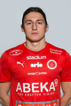 Nyköpings Enis Ahmetovic