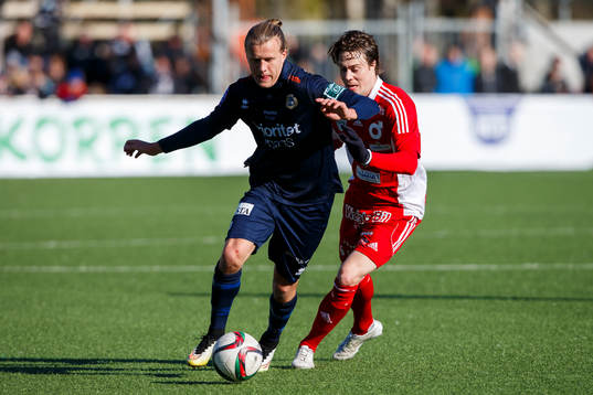 Utsiktens Jesper Westermark och Degerfors Erik Jernberg