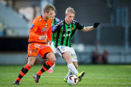 Varbergs Mats André Kaland och Gais Linus Tornblad