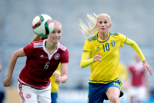 Danmarks Nina Frausing Pedersen och Sveriges Sofia Jakobsson