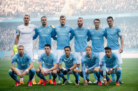Malmö FFs målvakt Robin Olsen, Erik Johansson, Filip Helander, Jo Inge Berget, Magnus Wolff Eikrem och Markus Rosenberg samt Anton Tinnerholm, Erdal Rakip, Victor Yoshimar Yotun Flores, Oscar Lewicki och Tobias Sana