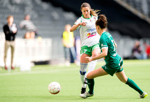 Hammarbys Madeleine Tegström och Mallbackens Katie Bethke