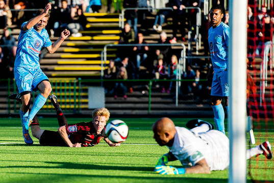 Athletics Filip Rogic, Denis Viana da Silva, målvakt Joshua Wicks och Brommapojkarnas Gustav Sandberg Magnusson