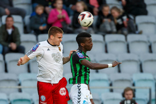 Östersunds Douglas Bergqvist och Gais Bryan Johansson