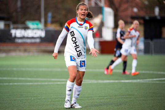 Hovås Billdals spelande tränare Jessica Juhlin reagerar
