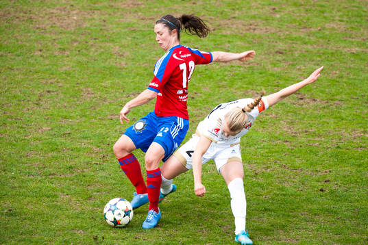 Vittsjös Jane Ross och Rosengårds Line Röddik Hansen