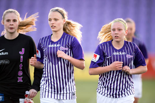 Maja Henriksson och Nora Rönnfors, ambitionslaget