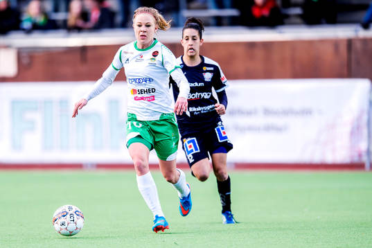 under fotbollsmatchen i Damallsvenskan mellan Hammarby och Linköping den 29 april 2015 i Stockholm.