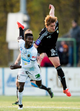 Gefles Dioh Williams och IFK Göteborgs Thomas Rogne