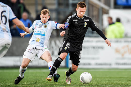 Gefles Jonas Lantto och IFK Göteborgs Jakob Ankersen