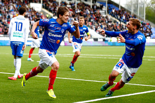 Åtvidabergs Victor Sköld jublar