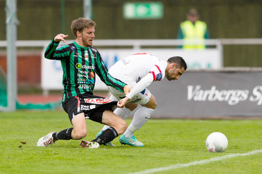 Varbergs Karl Söderström och Assyriskas David Durmaz