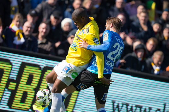 Falkenbergs Hakeem Araba och Halmstads Jesper Westerberg