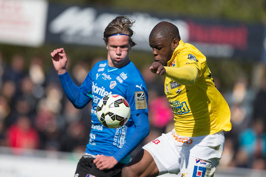 under fotbollsmatchen i Allsvenskan mellan Falkenbergs FF och Halmstads BK den 10 maj 2015 i Falkenberg.