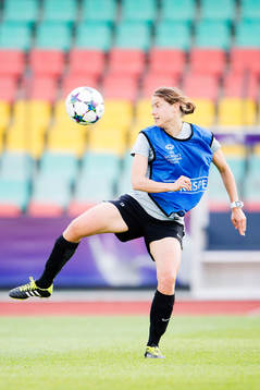 s Annike Krahn under en träning inför finalen i damernas Champions League den 13 maj 2015 i Berlin.