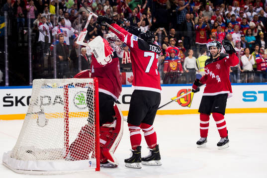 Kanadas målvakt Mike Smith, Tyler Toffoli och Dan Hamhuis