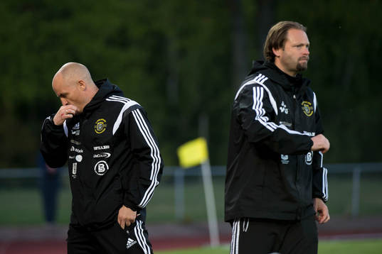 Ängelholms tränare Joakim Persson och assisterande tränare Magnus Arvidsson