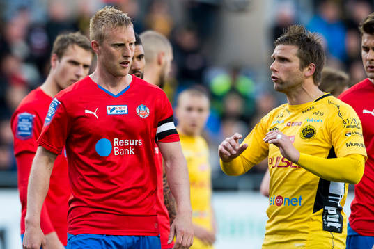 Elfsborgs Anders Svensson irriterad på Helsingborgs Peter Larsson