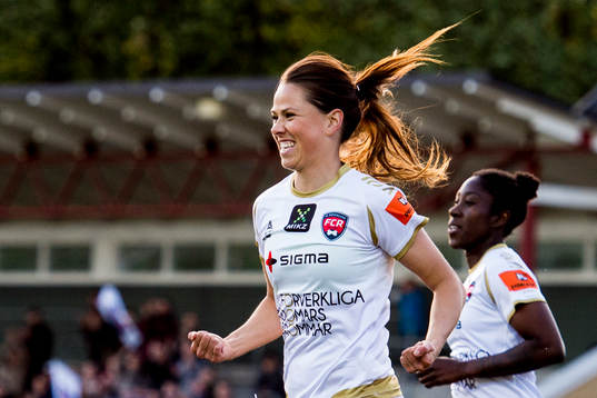 Rosengårds Sara Björk Gunnarsdottir jublar