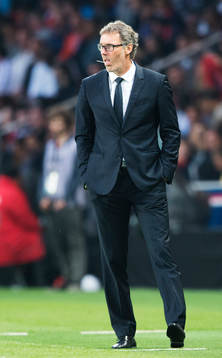 s tränare Laurent Blanc under fotbollsmatchen i Ligue 1 mellan Paris SG och Reims den 23 maj 2015 i Paris.