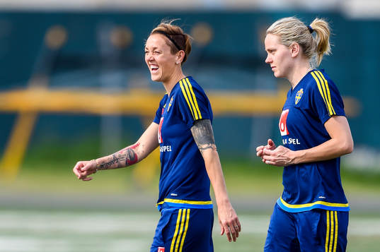 Sveriges Therese Sjögran och Lisa Dahlkvist