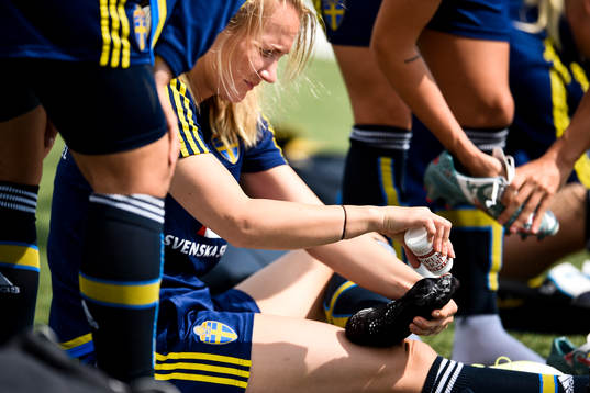 Sveriges Emma Lund tar lite talk på fötterna