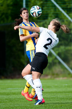 Eskilsminnes Tijana Nikolic och Hittarps Marielle Karlsson