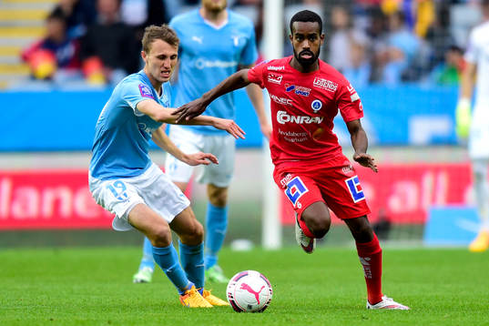 Malmö FFs Magnus Wolff Eikrem och Åtvidabergs Ammar Ahmed
