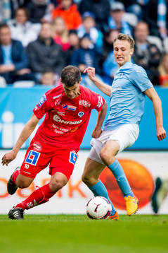 Åtvidabergs Mauricio Albornoz och Malmö FFs Magnus Wolff Eikrem