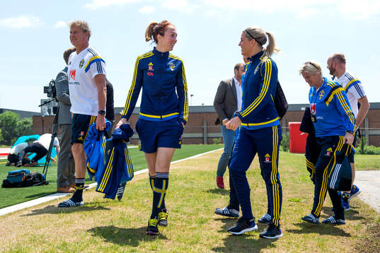 Sveriges Marina Pettersson Engström och Olivia Schough