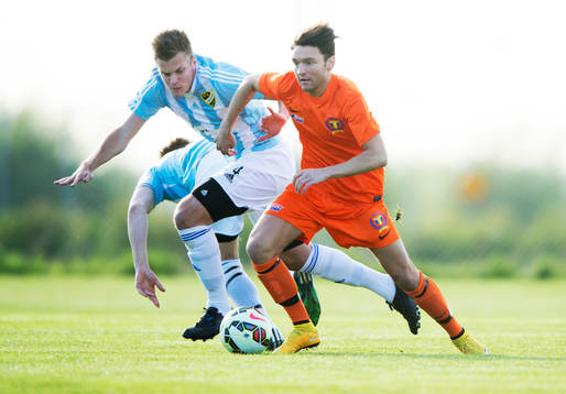 IFK Hässleholms Niklas Jönsson i matchen i division 2 mellan Torn och IFK Hässleholm i Lund 3 juni 2015.