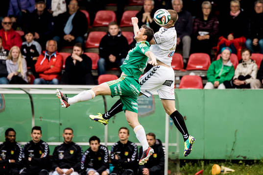 Ljungskiles Hannes Stiller i nickduell med Gais Björn