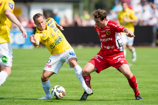 Kamp mellan Falkenbergs Carl Wede och Elfsborgs Henning