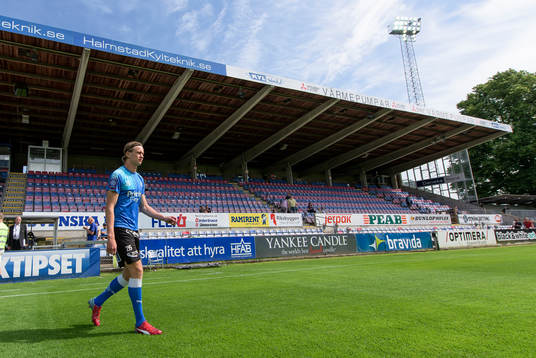 Halmstads Jesper Westerberg före fotbollsmatchen i Allsvenskan mellan Halmstad och Kalmar den 11 juli 2015 i Halmstad.